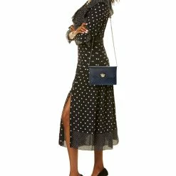 Discount 🌟 Versace La Medusa Envelope Leather Wallet On Chain ⌛ -Versace Sales Store 0e303a85d92c417f84d8e8b56f2ef9a1 1080x